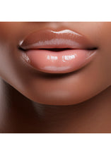 Load image into Gallery viewer, Up close shot of glossy lips on brownskin model